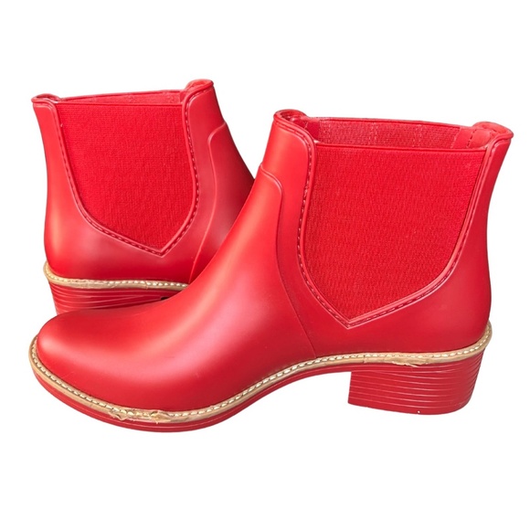 BERNARDO Red Fringe Ankle Rain Boots Women Size 7 - Picture 3 of 7